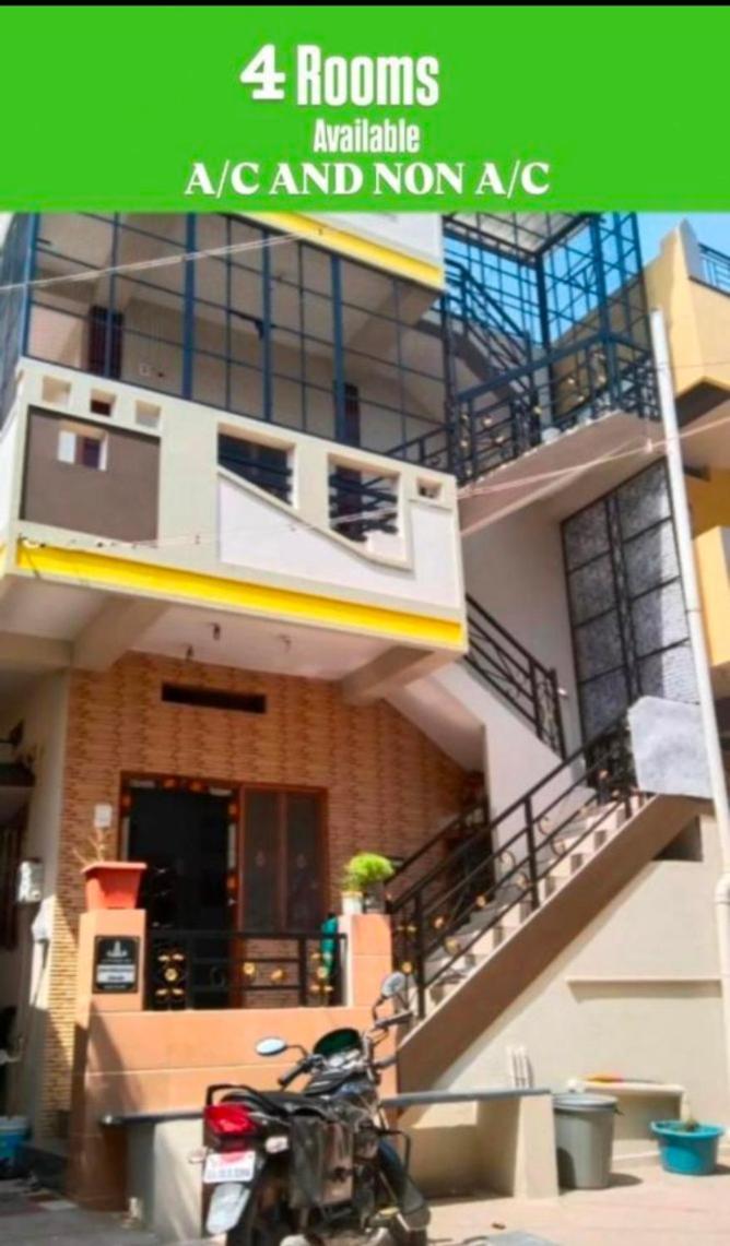 Sai Ram Home Stay Hampi Luaran gambar